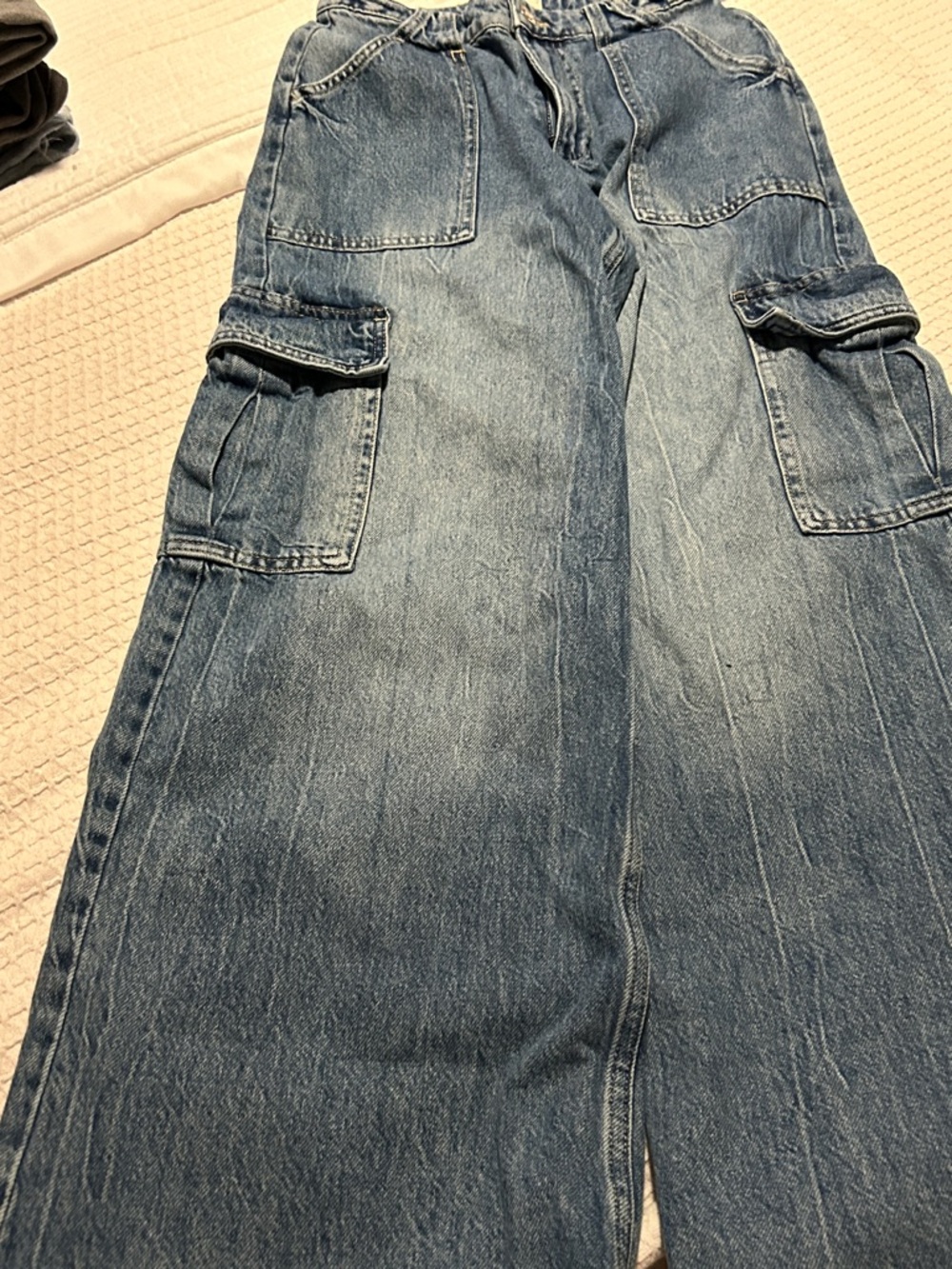 Cotton:On Wide Leg Cargo Jeans